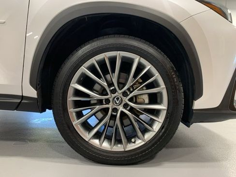 Used 2022 Lexus NX 350h AWD image 35