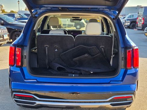 Used 2022 Kia Sorento SX image 14