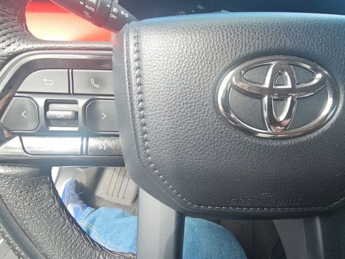 Used 2022 Toyota Tundra TRD Pro AWD/4WD image 11