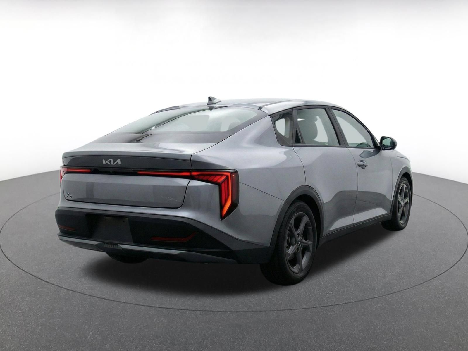 Used 2025 Kia K4 FWD image 8