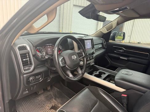 Used 2021 RAM 1500 Laramie AWD/4WD image 9