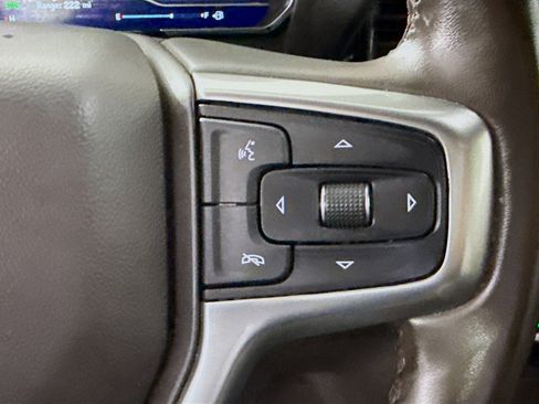 Used 2023 Chevrolet Silverado 1500 LT w/ Z71 Off-Road Package image 15