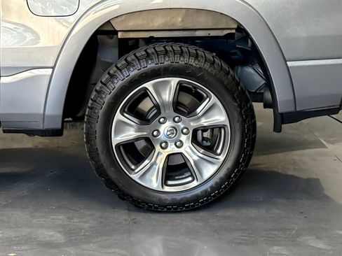 Used 2019 RAM 1500 Laramie AWD/4WD image 24