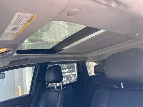 Used 2017 Jeep Grand Cherokee Summit AWD/4WD image 9