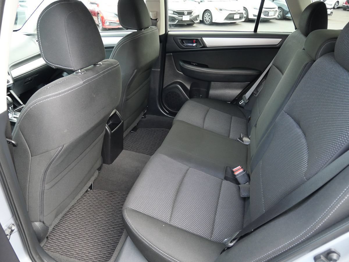 Used 2017 Subaru Outback 2.5i Premium AWD/4WD image 24