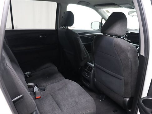 Used 2020 Honda Pilot EX image 28