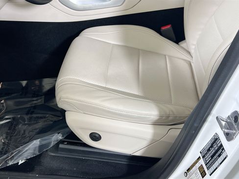 Used 2023 Mercedes-Benz GLE 450 4MATIC image 19