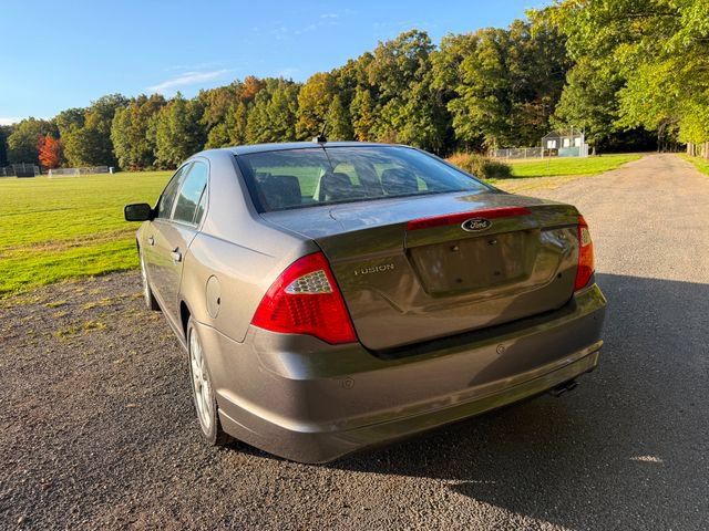 Used 2012 Ford Fusion SE FWD image 3