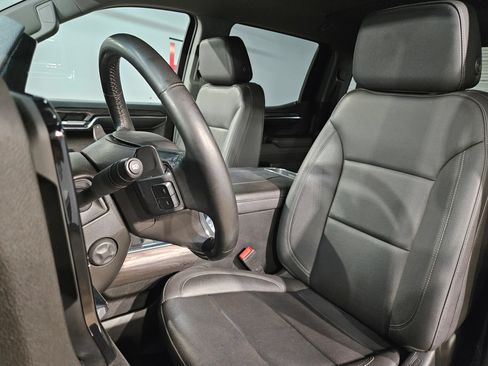 Used 2023 Chevrolet Silverado 1500 LTZ AWD/4WD image 25