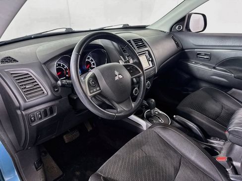 Used 2014 Mitsubishi Outlander Sport SE AWD/4WD image 9
