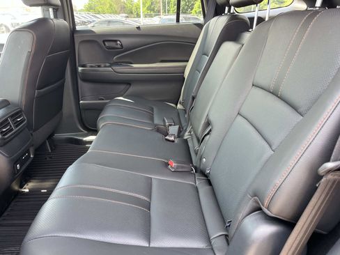 Used 2024 Honda Passport TrailSport image 22