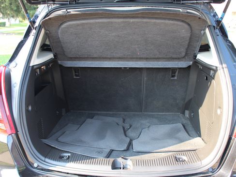 Used 2018 Buick Encore Preferred image 41