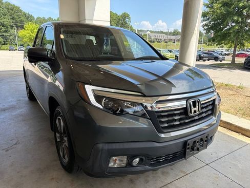Used 2017 Honda Ridgeline RTL-T image 4