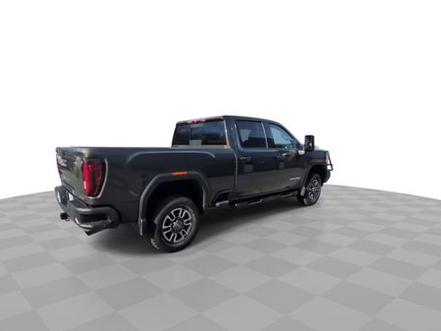 Used 2022 GMC Sierra 2500 AT4 w/ AT4 Preferred Package image 8