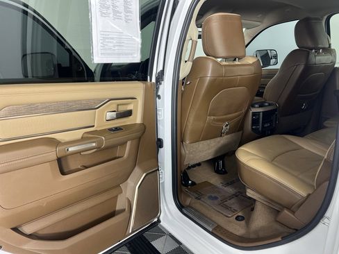 Used 2022 RAM 2500 Limited image 28