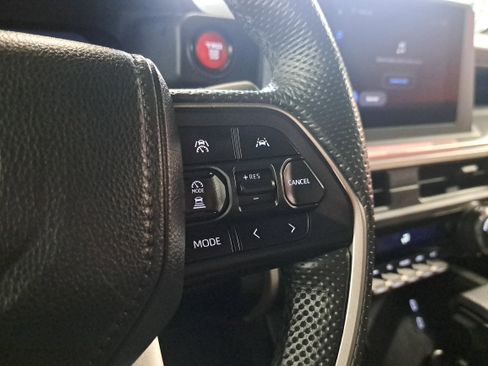 Used 2024 Toyota Tacoma TRD Off-Road image 26