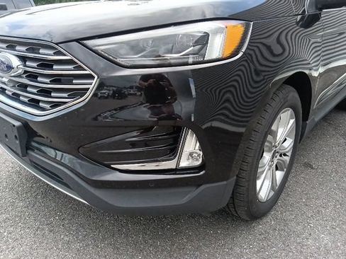 Certified 2022 Ford Edge Titanium w/ Equipment Group 301A AWD/4WD image 9