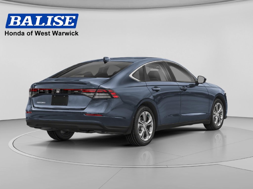 Used 2024 Honda Accord EX image 2