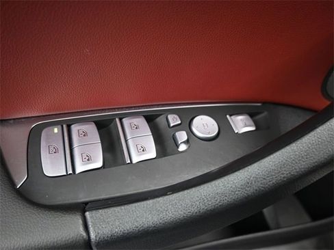 Used 2024 BMW X3 M40i w/ Premium Package image 21