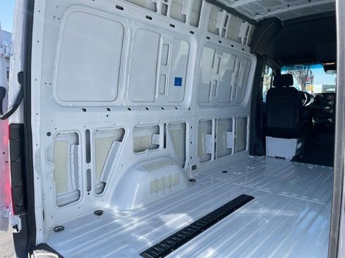 Used 2023 Mercedes-Benz Sprinter 2500 image 15