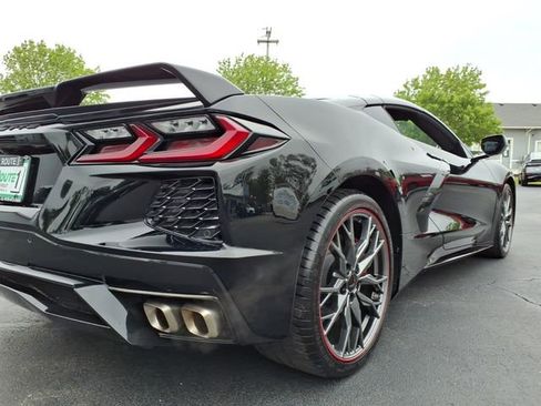 Used 2024 Chevrolet Corvette Stingray Coupe w/ Z51 Performance Package RWD image 6