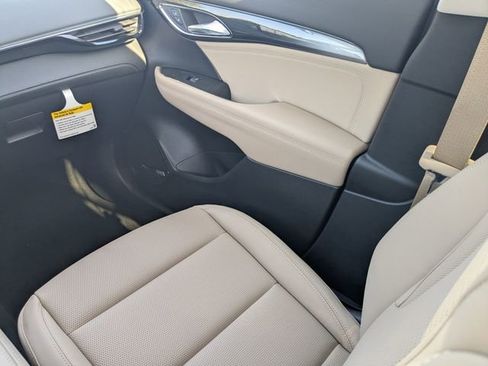 New 2026 Buick Envision Preferred image 18