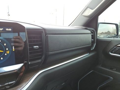 Certified 2024 Chevrolet Silverado 1500 LT w/ Convenience Package II image 40