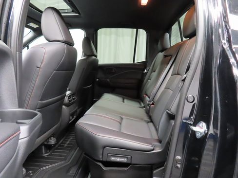 Used 2025 Honda Ridgeline TrailSport image 10