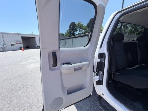 Used 2012 Chevrolet Silverado 3500 W/T AWD/4WD image 31