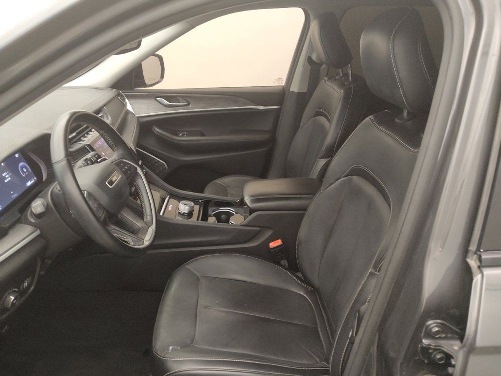 Used 2022 Jeep Grand Cherokee L Limited RWD image 17