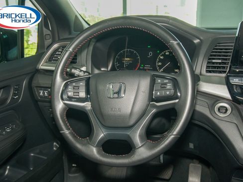 Certified 2025 Honda Odyssey Sport-L image 22
