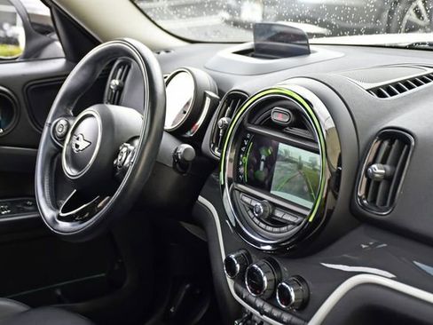 Used 2018 MINI Cooper Countryman S image 27