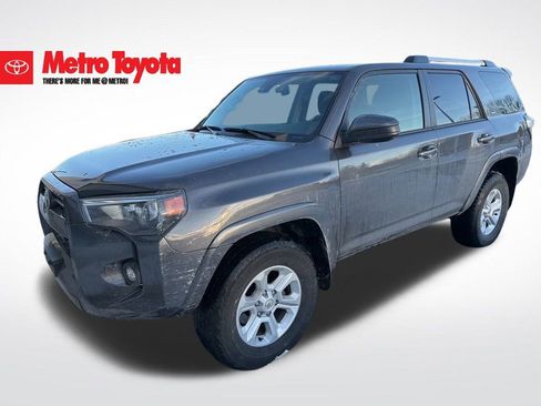 Used 2022 Toyota 4Runner SR5 image 1