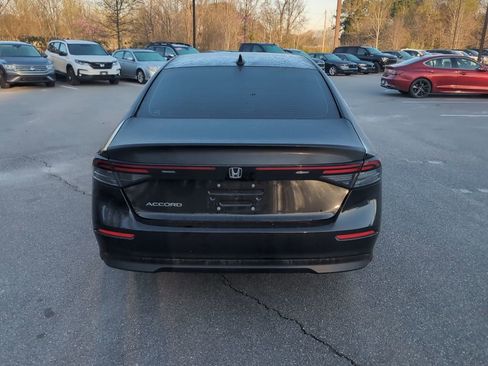 Used 2025 Honda Accord LX image 6