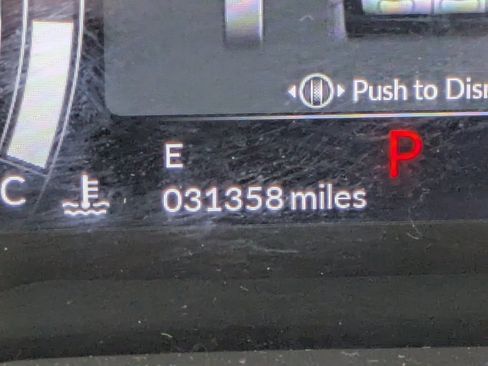 Used 2022 Acura RDX w/ Technology Package image 16