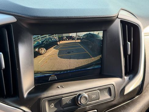 Used 2019 GMC Terrain SLE FWD image 22