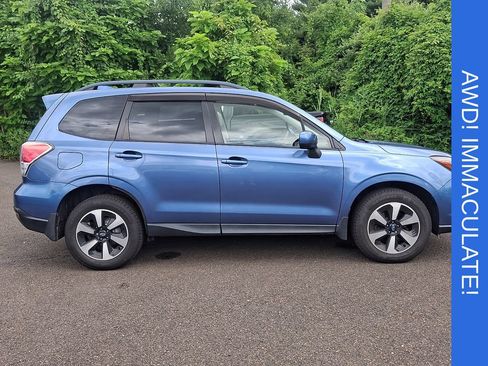 Used 2018 Subaru Forester 2.5i Premium AWD/4WD image 7