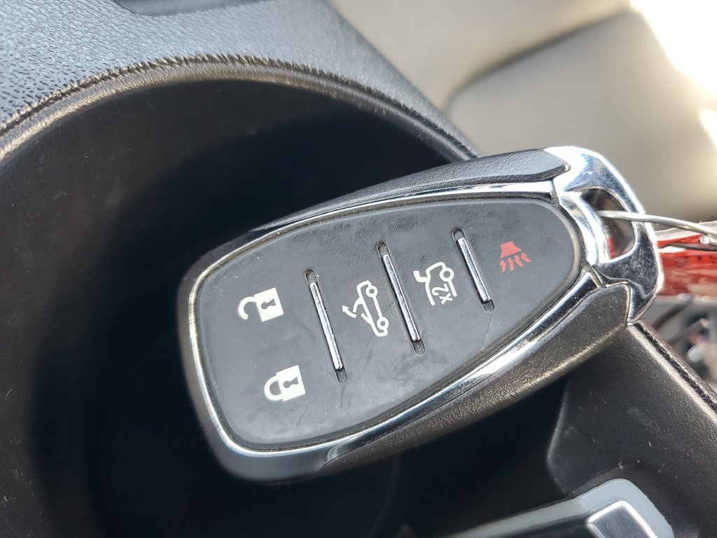 Used 2016 Chevrolet Camaro SS RWD image 25