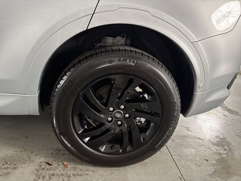 New 2025 Land Rover Discovery Sport S AWD/4WD image 13