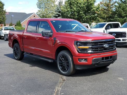 Used 2025 Ford F150 XLT w/ Equipment Group 302A MID image 3
