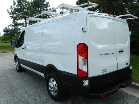 Used 2021 Ford Transit 250 Low Roof AWD image 6