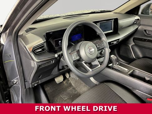 Used 2025 Nissan Kicks S FWD image 14