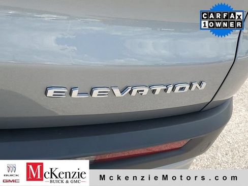 Used 2026 GMC Acadia Elevation w/ Elevation Premium Package AWD/4WD image 29