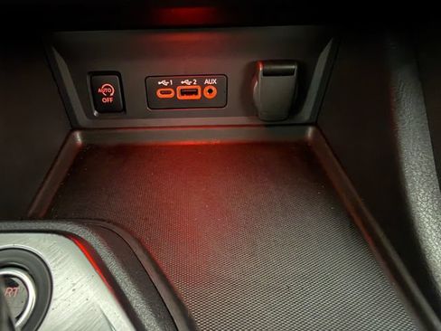 Used 2024 Nissan Sentra SV FWD image 19