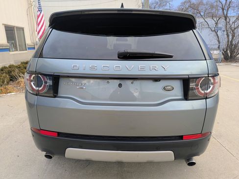 Used 2018 Land Rover Discovery Sport HSE image 15