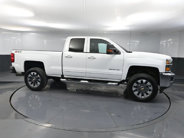 Used 2018 Chevrolet Silverado 2500 LT w/ True North Edition AWD/4WD image 3