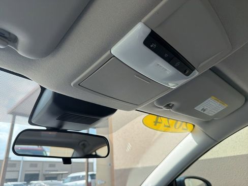 Used 2024 Nissan Sentra SR image 45