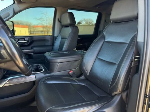 Used 2020 Chevrolet Silverado 2500 LTZ image 16