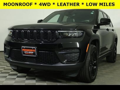 Used 2023 Jeep Grand Cherokee Altitude