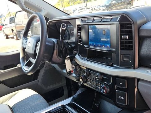 Used 2024 Ford F250 XLT w/ FX4 Off-Road Package AWD/4WD image 15